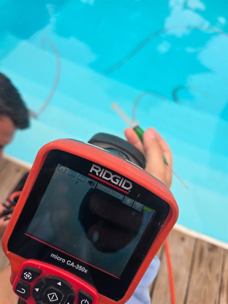 Recherche de fuite piscine avec caméra d'inspection à Cailloux-sur-Fontaines (69270)